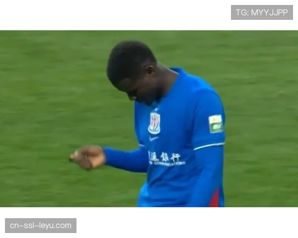 申花vs浙江队半场战罢,高强度逼抢导致双方传球成功率显著下降 申花vs浙江队半场战罢,高强度逼抢导致双方传球成功率显著下降